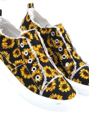 Girlie Girl Slip-On Canvas Sneakers with Sunflower Print - Black & Yellow